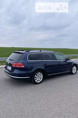 Универсал Volkswagen Passat 2011 в Ровно