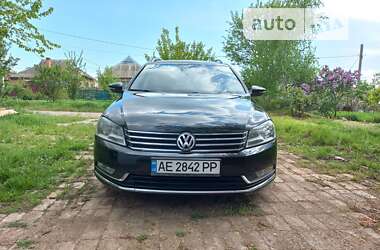 Універсал Volkswagen Passat 2011 в Нікополі