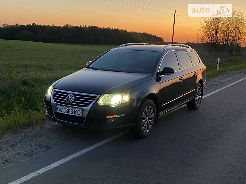 Универсал Volkswagen Passat 2008 в Яворове