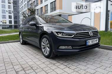 Универсал Volkswagen Passat 2015 в Львове