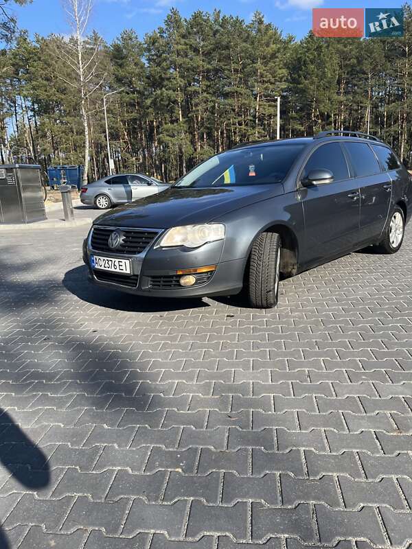 Универсал Volkswagen Passat 2008 в Маневичах