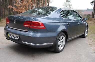 Седан Volkswagen Passat 2012 в Киеве