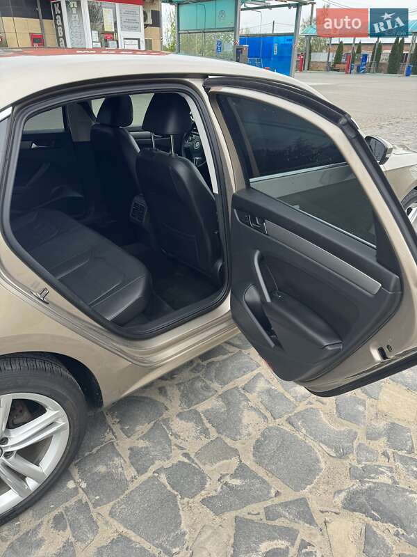 Седан Volkswagen Passat 2014 в Березному фото 13 Седан Volkswagen Passat 2014 в Березному