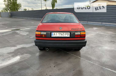 Седан Volkswagen Passat 1991 в Боярке