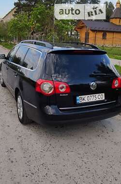 Универсал Volkswagen Passat 2007 в Вараше