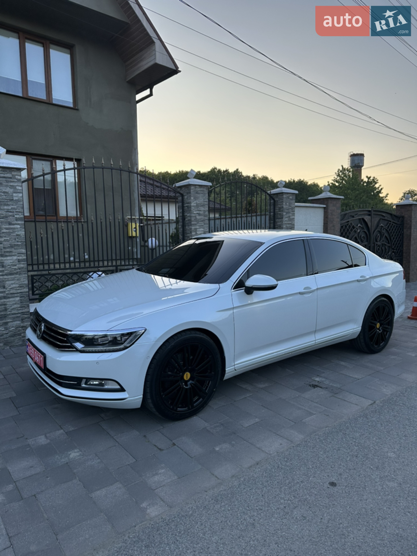 2018 Volkswagen Passat - мініатюра 2