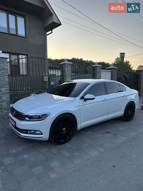 Седан Volkswagen Passat 2018 в Мукачево