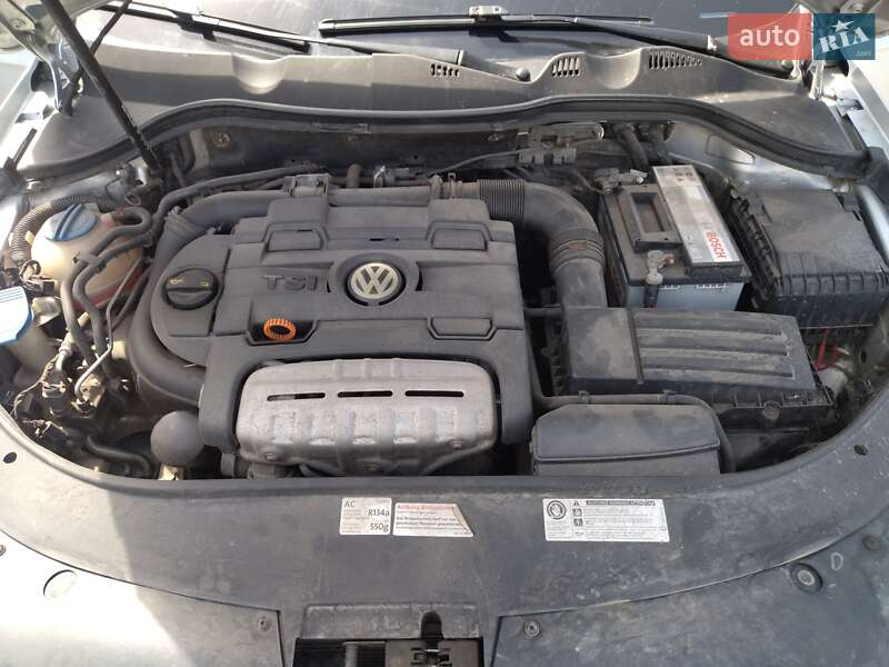 Универсал Volkswagen Passat 2011 в Покровске