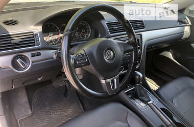 Седан Volkswagen Passat 2014 в Здолбунове