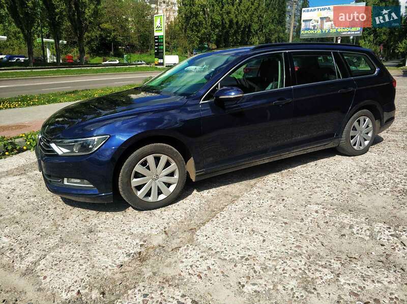 Универсал Volkswagen Passat 2015 в Ровно