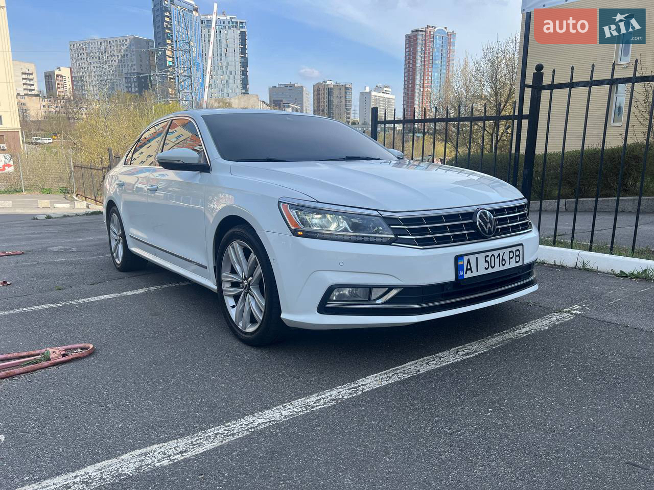 2016 Volkswagen Passat - мініатюра 21
