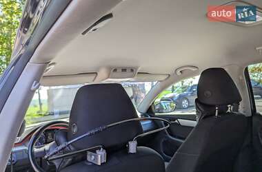 Универсал Volkswagen Passat 2012 в 