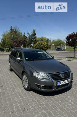 Універсал Volkswagen Passat 2007 в Львові