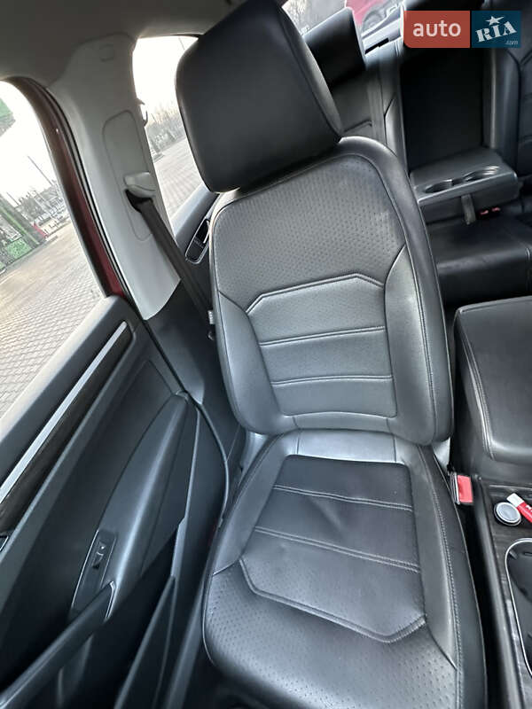 Седан Volkswagen Passat 2016 в Кременчуге