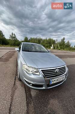 Седан Volkswagen Passat 2007 в Житомире