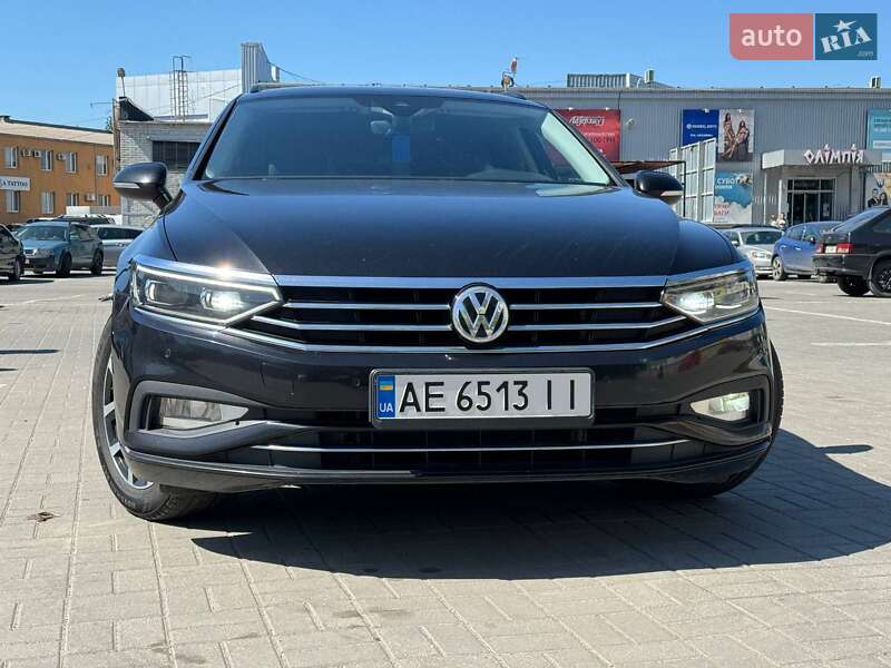 Volkswagen Passat 2019