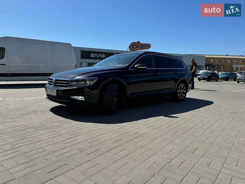Универсал Volkswagen Passat 2019 в Днепре