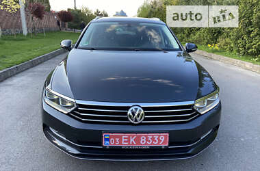 Универсал Volkswagen Passat 2017 в Ровно