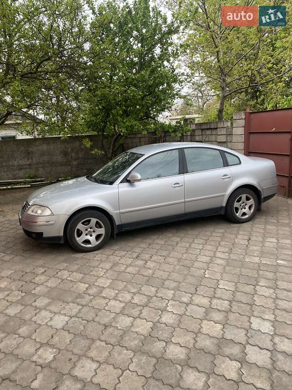Volkswagen Passat 2004