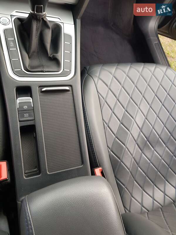 Универсал Volkswagen Passat 2015 в Александрие