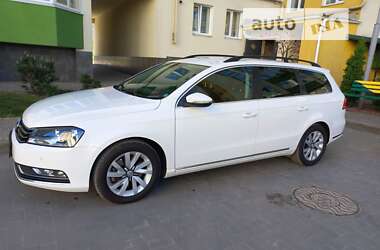 Универсал Volkswagen Passat 2014 в Луцке