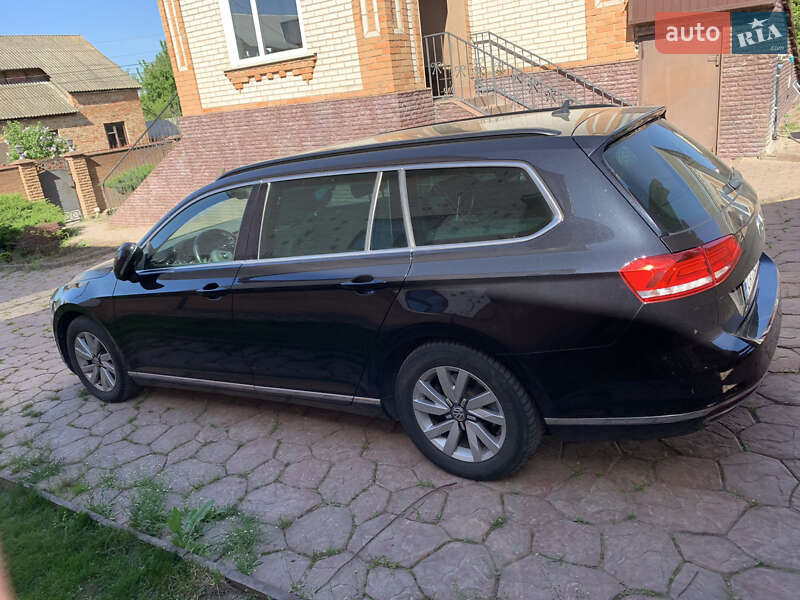 Универсал Volkswagen Passat 2017 в Умани