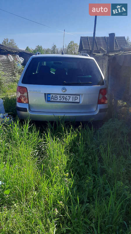 Универсал Volkswagen Passat 2005 в Буче