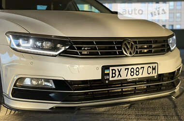 Седан Volkswagen Passat 2017 в Хмельницькому