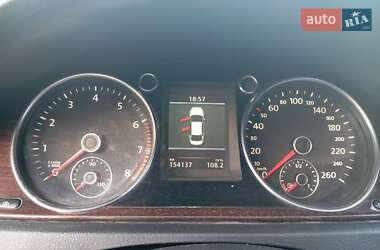 Седан Volkswagen Passat 2011 в Николаеве