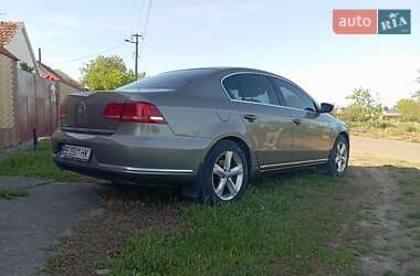 Седан Volkswagen Passat 2011 в Николаеве