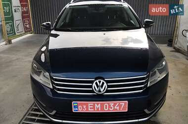 Универсал Volkswagen Passat 2010 в Черновцах
