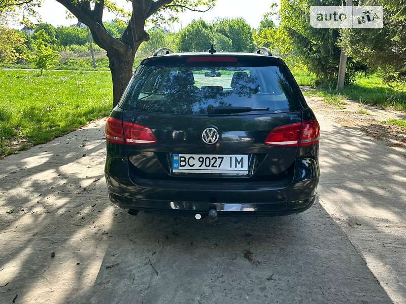 Універсал Volkswagen Passat 2014 в Львові