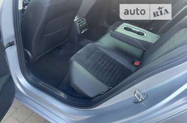 Универсал Volkswagen Passat 2018 в Житомире