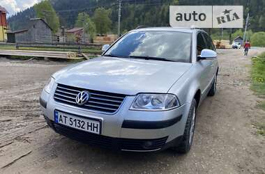 Универсал Volkswagen Passat 2004 в Верховине