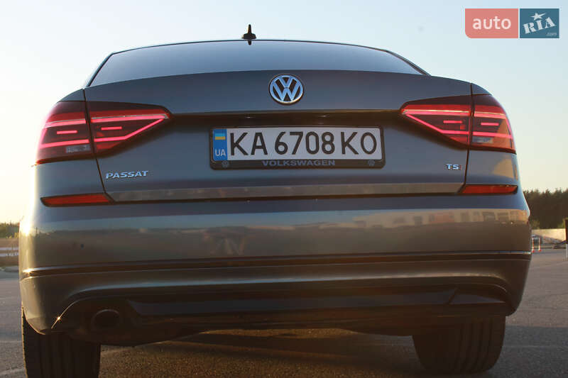 Седан Volkswagen Passat 2017 в Киеве