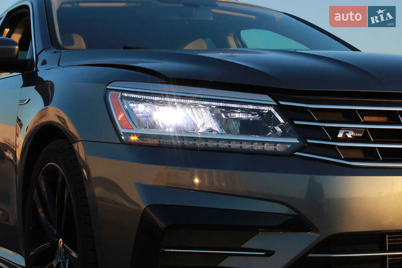 Седан Volkswagen Passat 2017 в Киеве