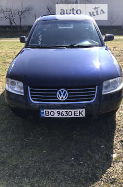 Седан Volkswagen Passat 2000 в Львове