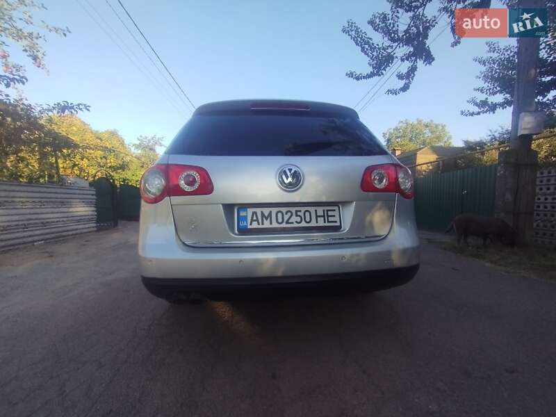 Универсал Volkswagen Passat 2008 в Коростене