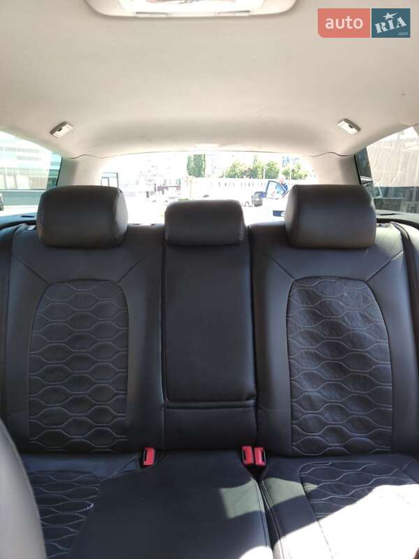 Универсал Volkswagen Passat 2006 в Черкассах