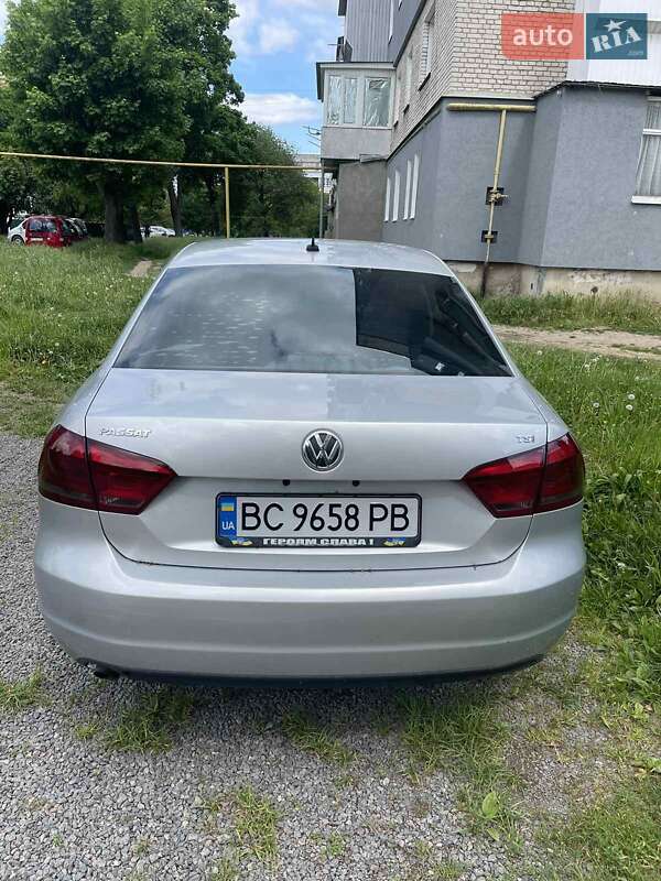 Седан Volkswagen Passat 2015 в Шептицькому фото 6 Седан Volkswagen Passat 2015 в Шептицькому