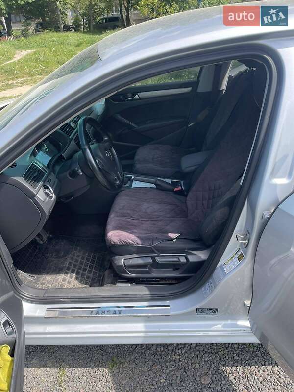 Седан Volkswagen Passat 2015 в Шептицькому фото 7 Седан Volkswagen Passat 2015 в Шептицькому