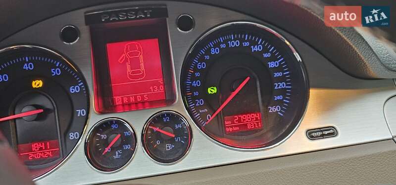 Универсал Volkswagen Passat 2006 в Киеве