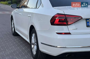Седан Volkswagen Passat 2017 в 
