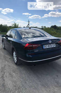 Седан Volkswagen Passat 2018 в Борщеве