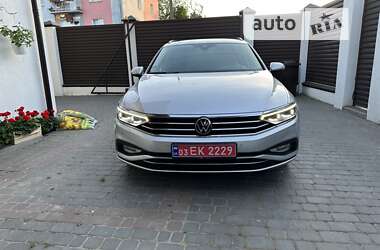 Универсал Volkswagen Passat 2020 в Луцке