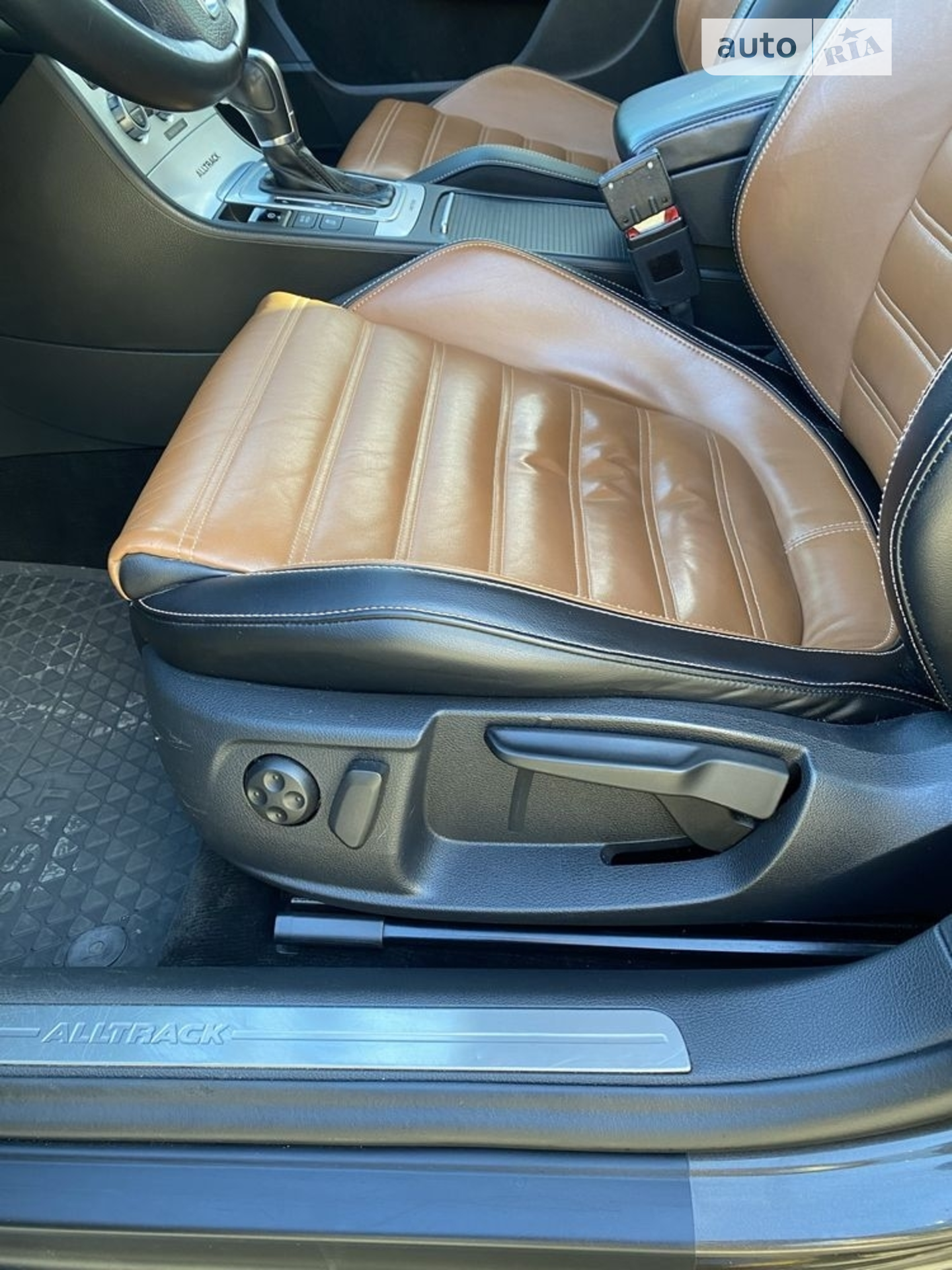 2013 Volkswagen Passat - мініатюра 17