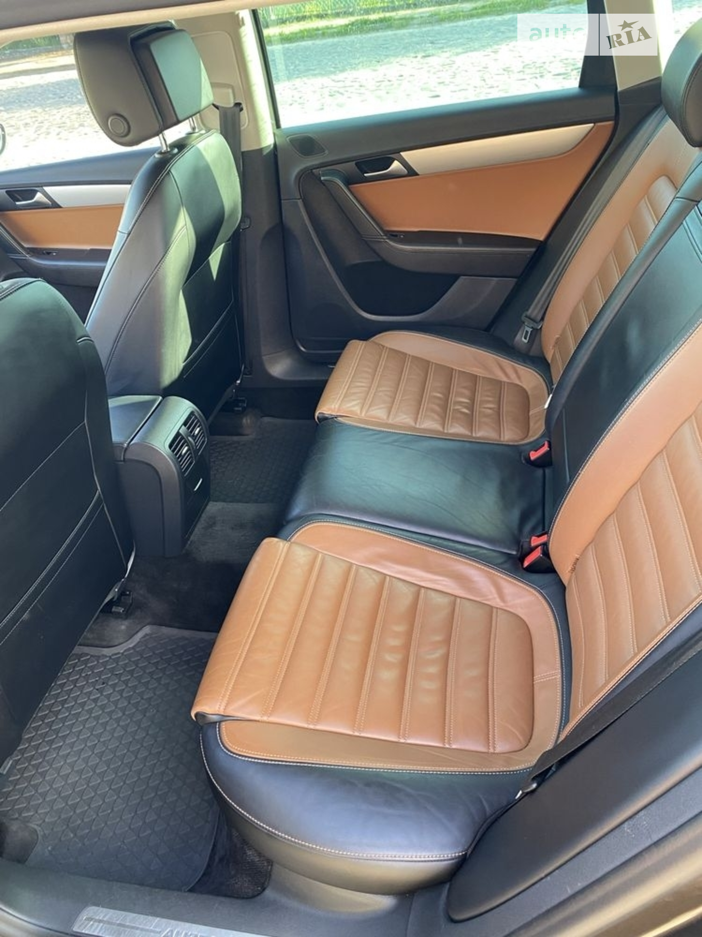 2013 Volkswagen Passat - мініатюра 22