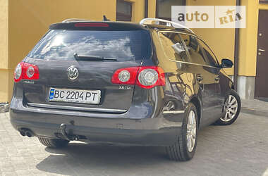 Универсал Volkswagen Passat 2009 в Стрые