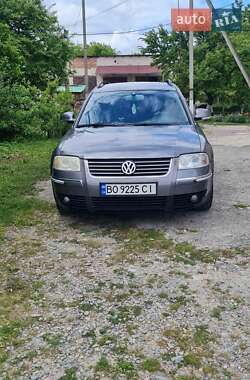 Універсал Volkswagen Passat 2005 в Гусятині