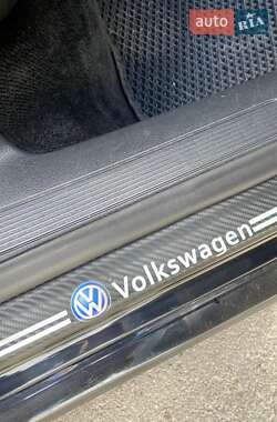 Універсал Volkswagen Passat 2013 в 